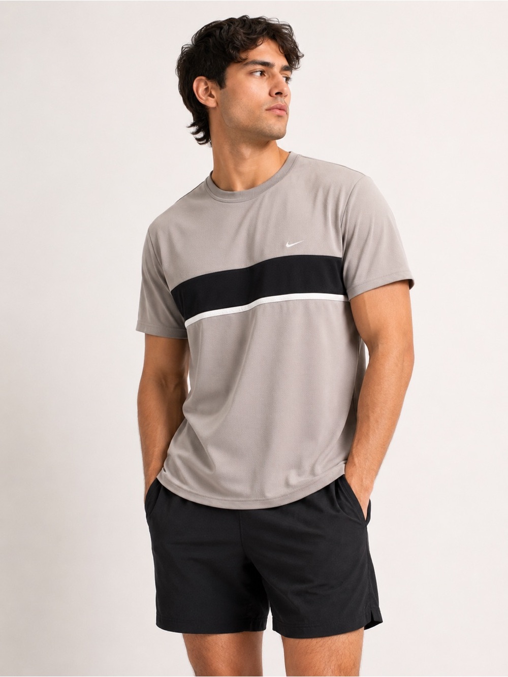 Nike Men's Grey Short-Sleeve Stripe Performance T-Shirt